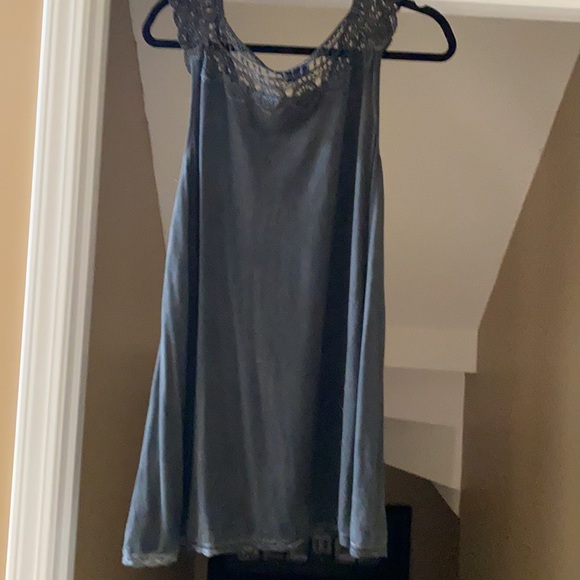 Tank top - Picture 2 of 2